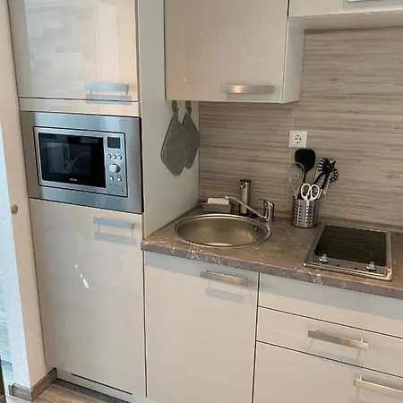 Kleine Moewe, Exklusives Ein Zimmer Apartment Mit Sauna Im Haus Wunstorf Exterior photo