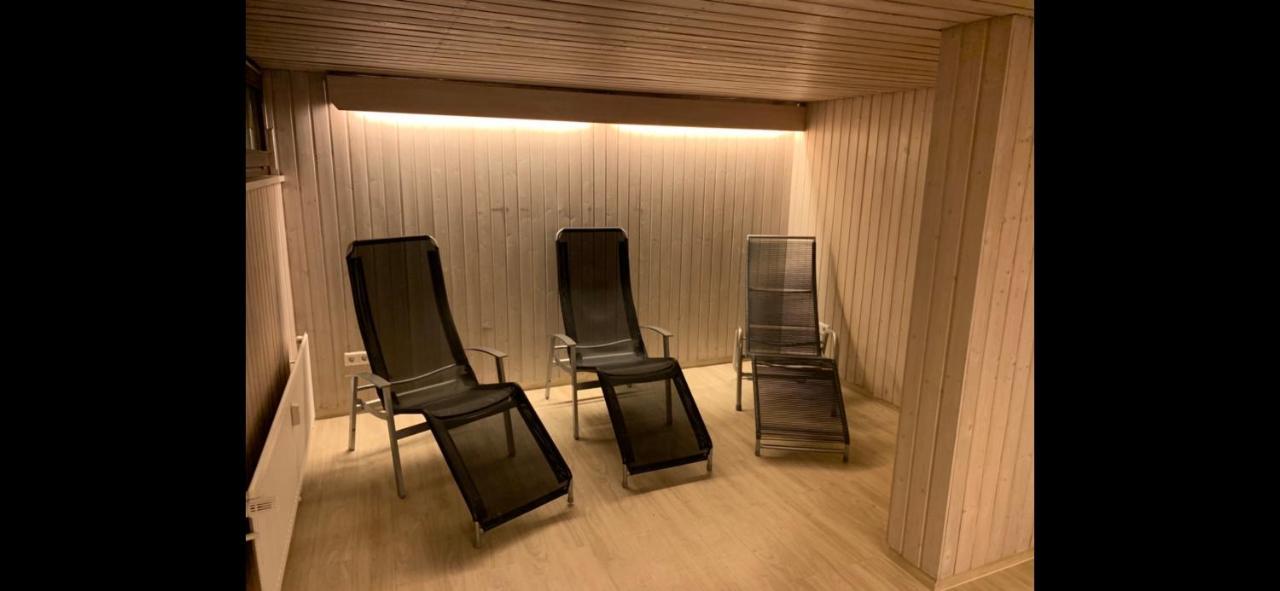 Kleine Moewe, Exklusives Ein Mit Sauna Im Haus * Wunstorf