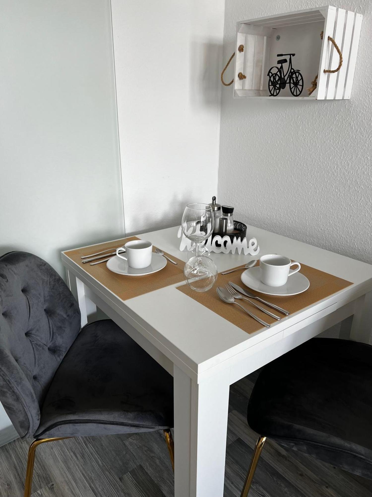 Kleine Moewe, Exklusives Ein Mit Sauna Im Haus * Wunstorf